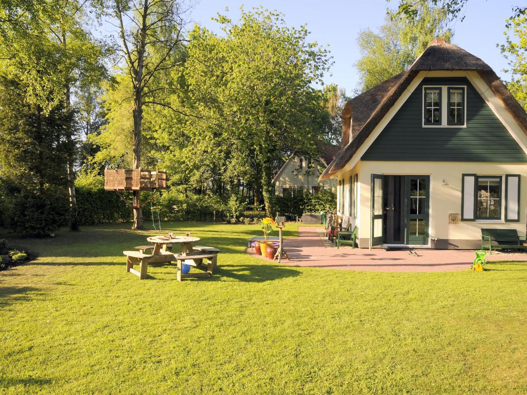Beautiful Holiday Home In Heeten With Private Garden Esterno foto